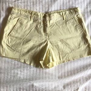 Gap chino shorts